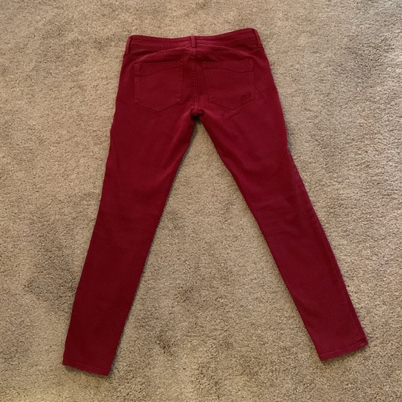 Express skinny jeans- burgundy- size 4R- great condition! - Picture 2 of 5
